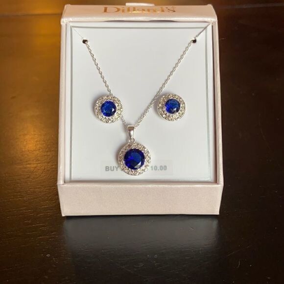 Necklace & Earring set - Picture 1 of 1